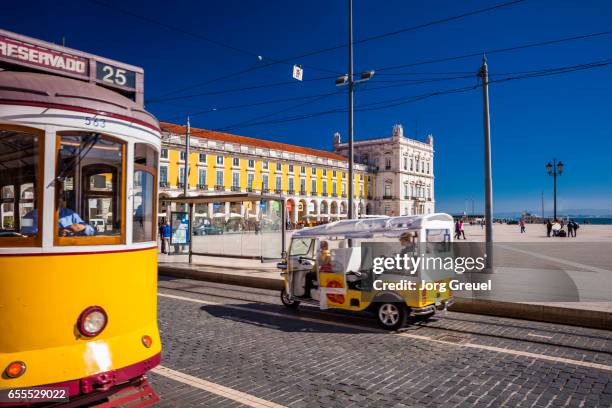 praca do comercio (commerce square) - auto rickshaw stock pictures, royalty-free photos & images