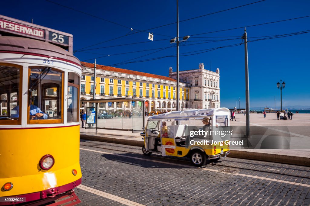 Praca do Comercio (Commerce Square)