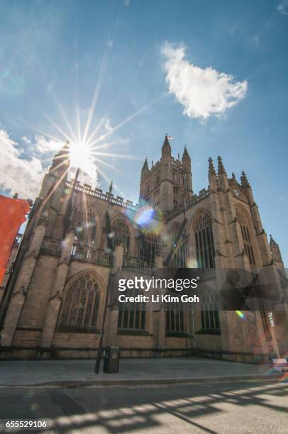 bath abbey in bath, somerset, england - bath abbey stock pictures, royalty-free photos & images