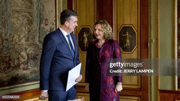 Netherland's leader of the left-wing, social-democratic political party SP Emile Roemer meets with Health Minister Edith Schippers in her role of...