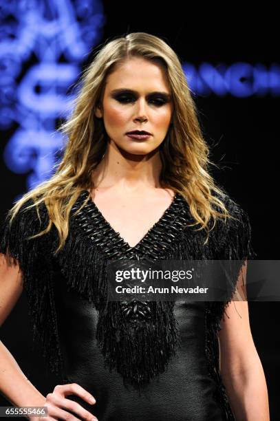 Model walks the runway wearing Adolfo Sanchez at the Art Hearts Fashion LAFW Fall/Winter 2017-Day 4 at The Beverly Hilton Hotel on March 17, 2017 in...