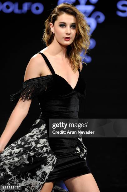 Model walks the runway wearing Adolfo Sanchez at the Art Hearts Fashion LAFW Fall/Winter 2017-Day 4 at The Beverly Hilton Hotel on March 17, 2017 in...