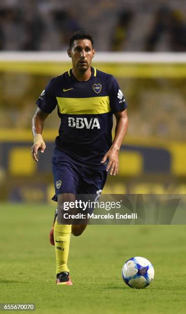 Juan Insaurralde of Boca Juniors drives the ball during a match between Boca Juniors and Talleres as part of Torneo Primera Division 2016/17 at...