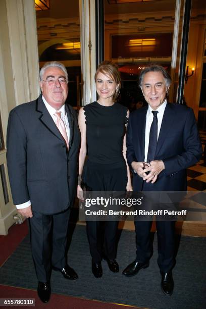 Jean-Michel Aubrun, Pascale Louange and her companion Richard Berry attend the "Enfance Majuscule 2017" Charity Gala for the benefit of abused...