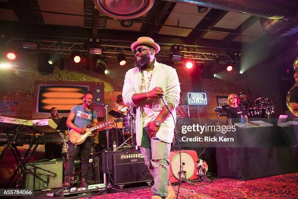 Black Thought of The Roots takes the stage at 800 Congress Ave during the Bud Light x The Roots & Friends Jam Session. Bud Light Americas most...