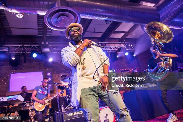 The Roots take the stage at 800 Congress Ave during the Bud Light x The Roots & Friends Jam Session. Bud Light Americas most popular and inclusive...