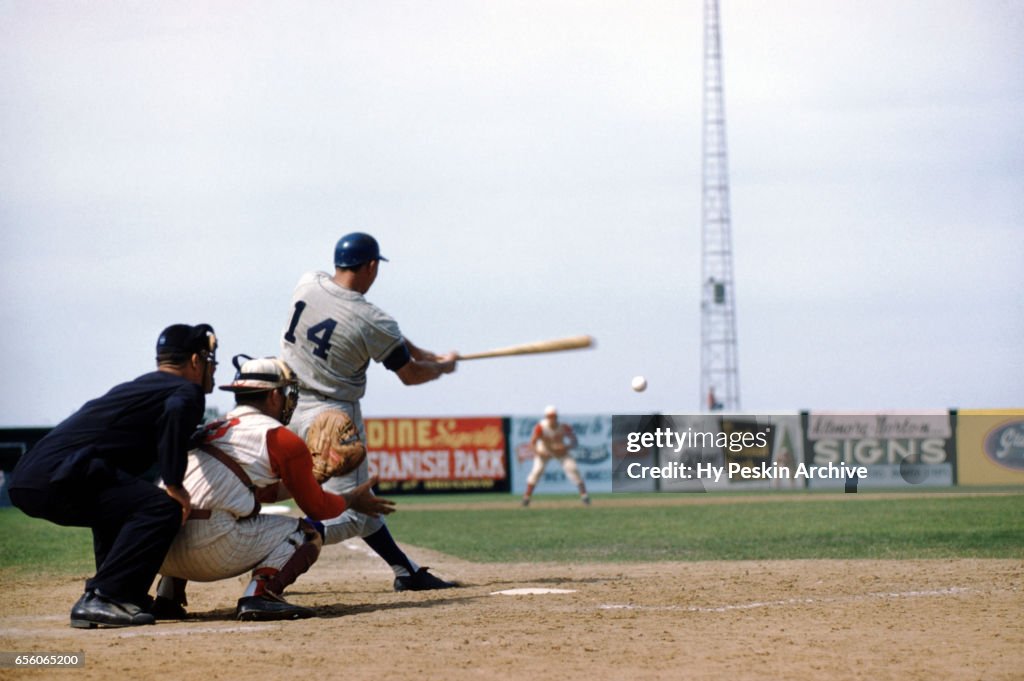 Los Angeles Dodgers v Cincinnati Redlegs