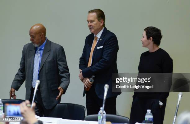 Congressman Alcee Hastings , Representative Vern Buchnanan , and Shannen Doherty participates in a congressional briefing, speaking about the...