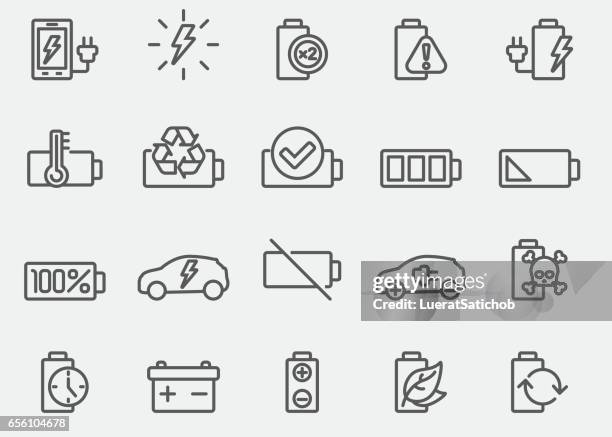 akku und power-line-symbole - battery icon stock-grafiken, -clipart, -cartoons und -symbole