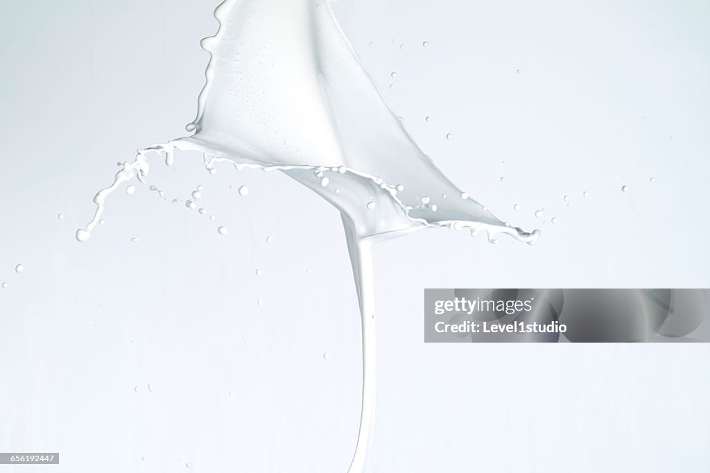Splashing of the milk