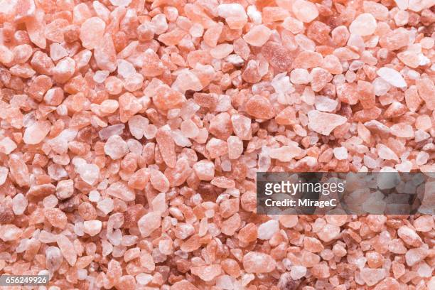 himalayan pink rock salt - himalayan salt stock-fotos und bilder