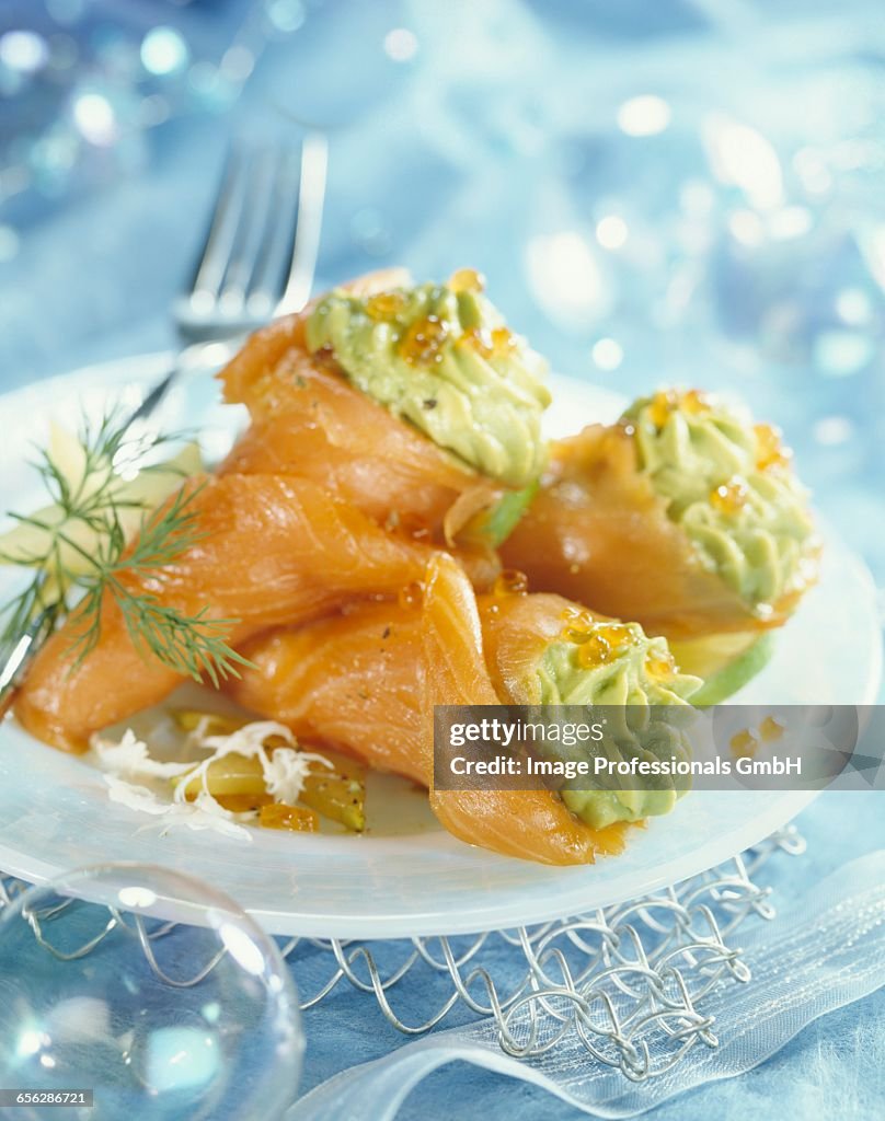 Smoked salmon cones filled with guacomole and crab