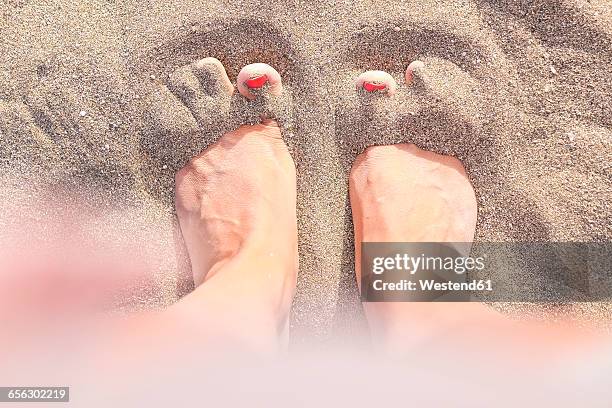 feet in sand - human foot stock pictures, royalty-free photos & images