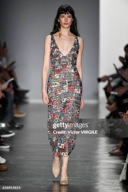 Model walks the runway during Fabiana Milazzo fashion show as part of Sao Paulo Fashion Week Summer 2017 on March 15, 2017 in Sao Paulo, Brazil.