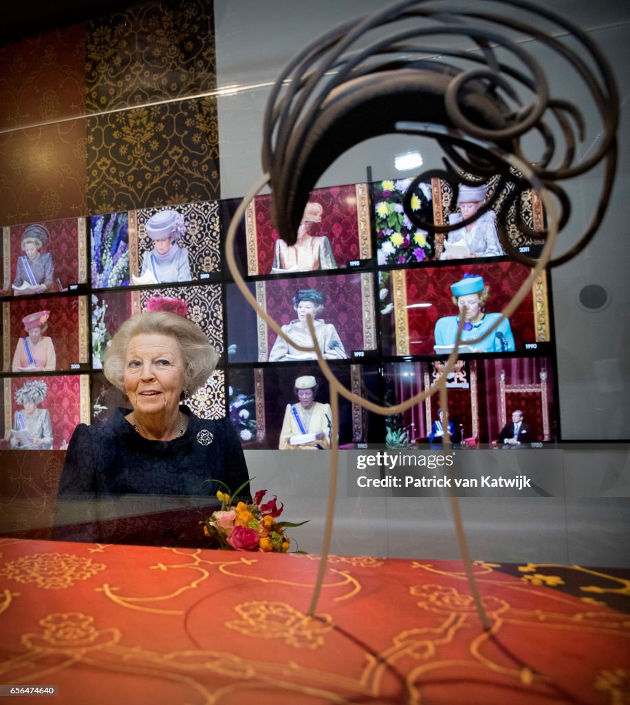 Princess Beatrix opens exhibition Chapeaux with her own Hats - Palace het Loo in Apeldoorn 22 maart 2017