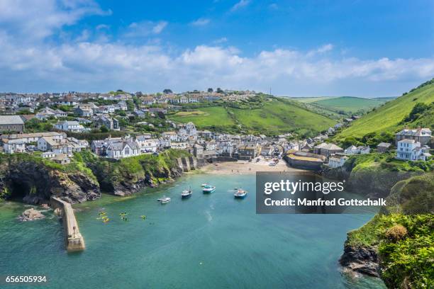 port isaac harbour and village cornwall - fishing village stock pictures, royalty-free photos & images