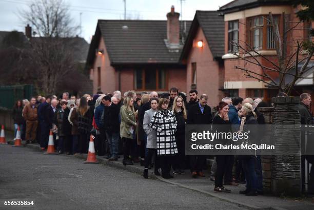 Long line of mourners queue to pay ther respects at the home of Martin McGuinness on March 22, 2017 in Londonderry, Northern Ireland. Northern...