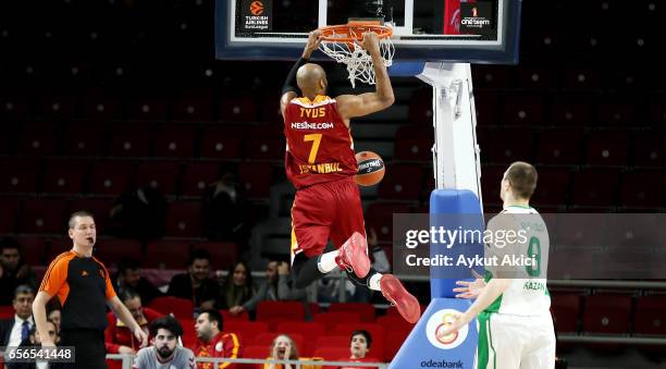 Alex Tyus, #7 of Galatasaray Odeabank Istanbul in action during the 2016/2017 Turkish Airlines EuroLeague Regular Season Round 27 game between...