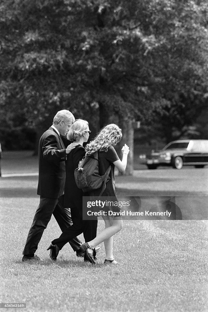 Clintons at the White House