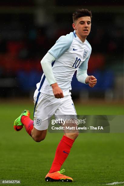 Mason Mount of England in action during the UEFA U19 International Qualifier between England and Norway at St Georges Park on March 22, 2017 in...