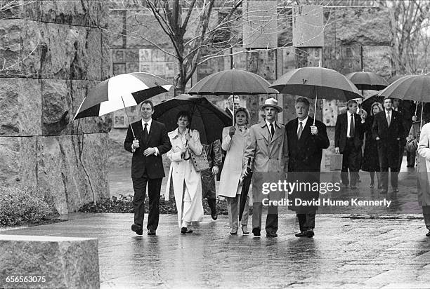 President Bill Clinton, First Lady Hillary Clinton, Cherie Blair and British Prime Minister Tony Blair getting a tour from National Park...