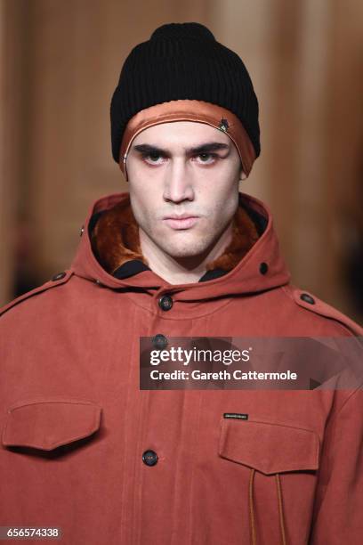 Model walks the runway at the Brand Who show during Mercedes-Benz Istanbul Fashion Week March 2017 at Grand Pera on March 22, 2017 in Istanbul,...