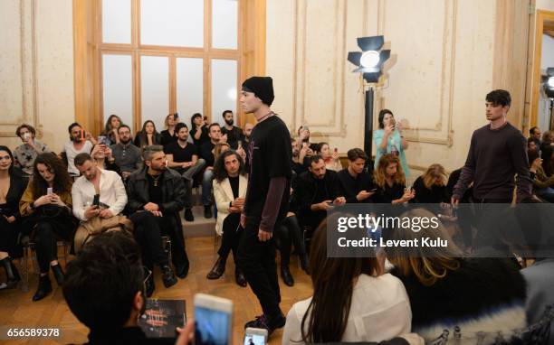 Models walk the runway at the Brand Who show during Mercedes-Benz Istanbul Fashion Week March 2017 at Grand Pera on March 22, 2017 in Istanbul,...