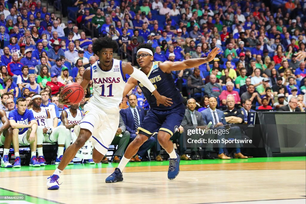 NCAA BASKETBALL: MAR 17 Div I Men's Championship - First Round - Kansas v UC Davis