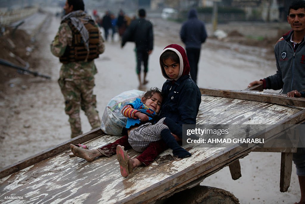 TOPSHOT-IRAQ-CONFLICT-MOSUL