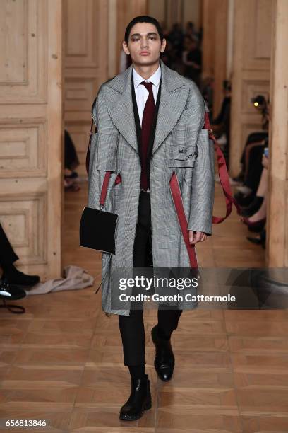 Model walks the runway at the New Gen show during Mercedes-Benz Istanbul Fashion Week March 2017 at Grand Pera on March 23, 2017 in Istanbul, Turkey.