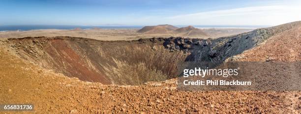 calderon hondo - extinct volcano - volcanic crater stock pictures, royalty-free photos & images