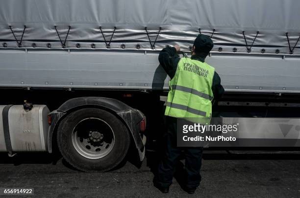 Bulgarian border policeman inspect a truck at the Kapitan Andreevo border crossing point, some 280 km east the Bulgarian capital of Sofia. Frontex...