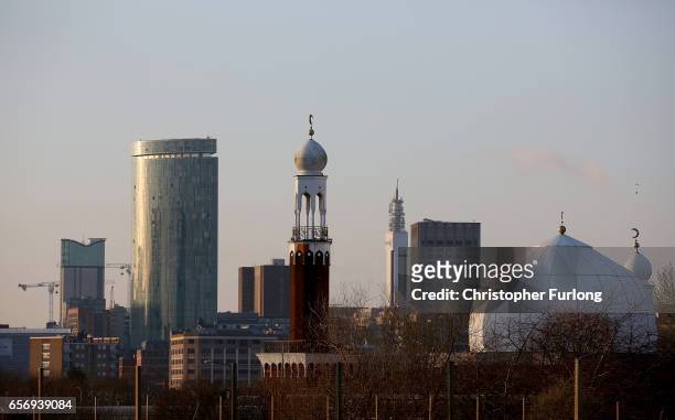 Thye minaret of Birmingham Central Mosque stands against the skyline of Birmingham on March 23, 2017 in Birmingham, England. After yesterday's London...
