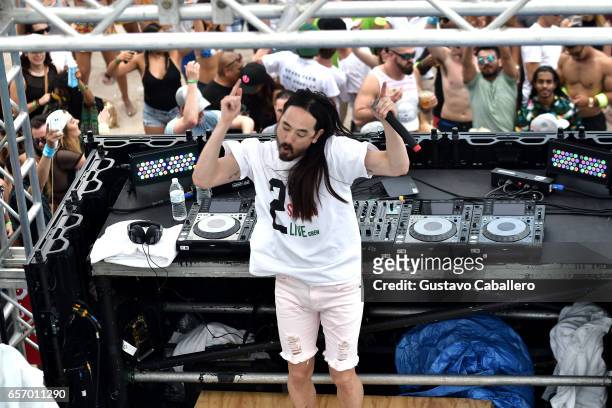 Steve Aoki performs at the SiriusXM Music Lounge at 1 Hotel South Beach on March 23, 2017 in Miami, Florida.