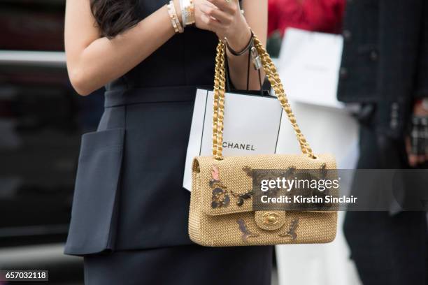 Chanel Timeless bag in red textile - 2016 second hand Lysis