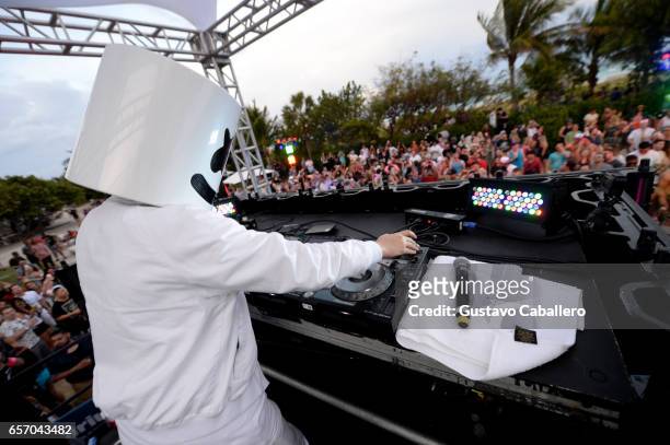 Marshmello performs at the SiriusXM Music Lounge at 1 Hotel South Beach on March 23, 2017 in Miami, Florida.
