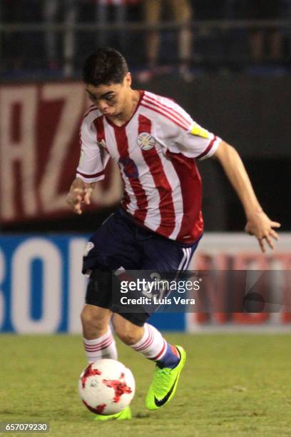 Miguel Almiron of Paraguay drives the ball during a match between Paraguay and Ecuador as part of FIFA 2018 World Cup Qualifiers at Defensores del...