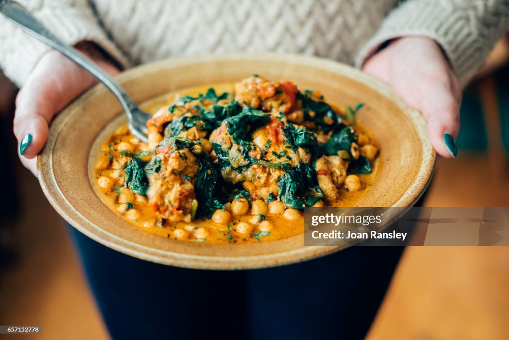 Chickpea and spinach curry
