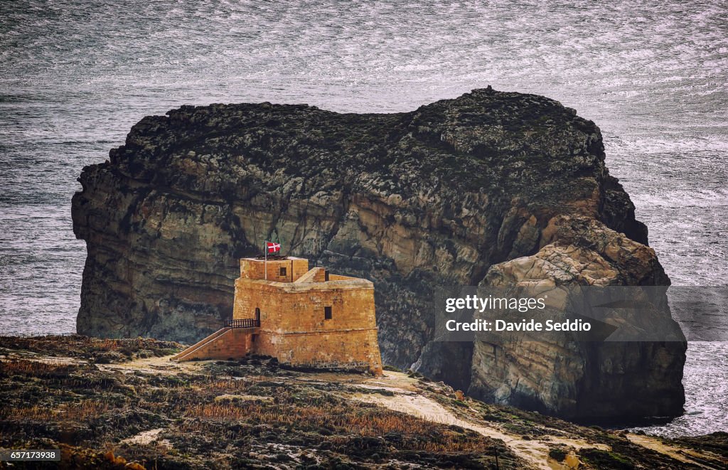 Malta, Gozo Island, Dwejra watchtower and Fungus Rock