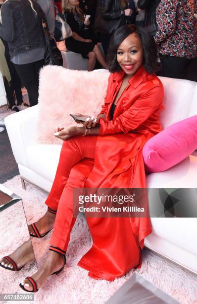 Kahlana Barfield Brown attends beautyblender Cheers to 15 Years on March 23, 2017 in West Hollywood, California.