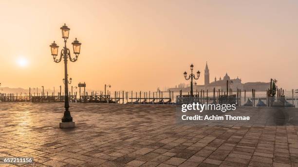 piazza san marco, venice, italy, europe - piazze italiane foto e immagini stock