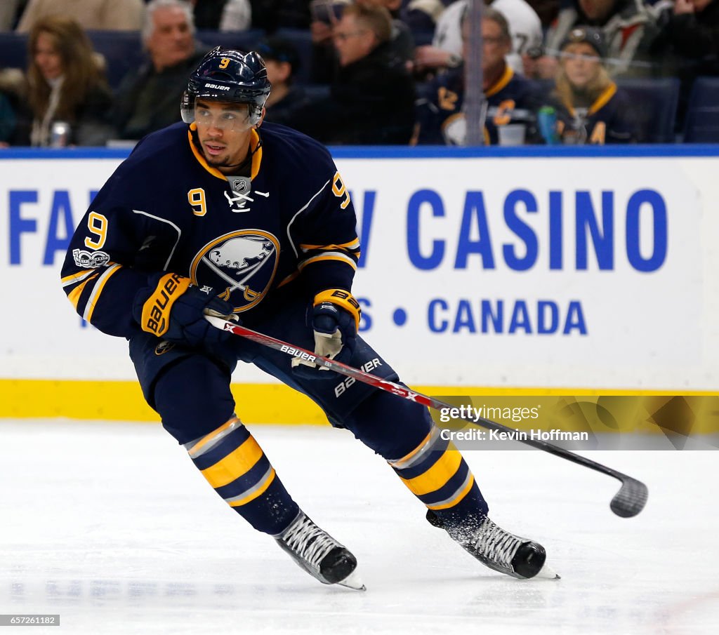 Pittsburgh Penguins v Buffalo Sabres