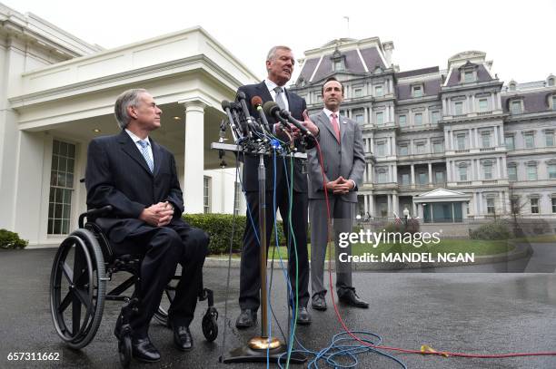 Thomas Rutledge Attorney 217 Thomas Rutledge Stock Photos, High-Res Pictures, and Images - Getty ...