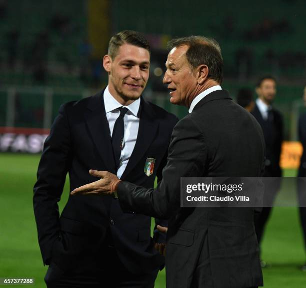 Head coach Albania Giovanni De Biasi and Andrea Belotti of Italy chat ahead of the FIFA 2018 World Cup Qualifier between Italy and Albania at Stadio...