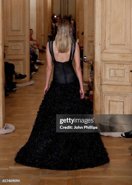 Model walks the runway at the Gulcin Cengel show during Mercedes-Benz Istanbul Fashion Week March 2017 at Grand Pera on March 24, 2017 in Istanbul,...