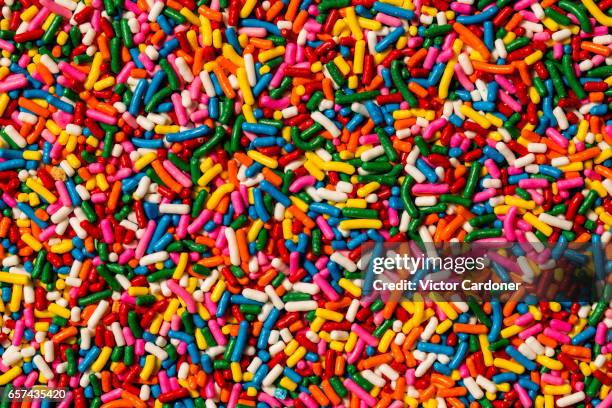 texture of colored sprinkles - hagelslag stockfoto's en -beelden