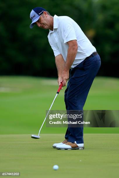 Bill Lunde attempts his birdie putt on the 13th green during the second round of the Puerto Rico Open at Coco Beach on March 24, 2017 in Rio Grande,...