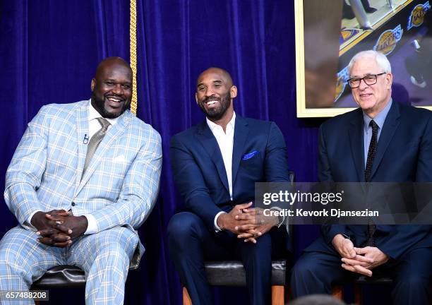 Former Los Angeles Lakers players Shaquille O'Neal Kobe Bryant and coach Phil Jackson during a ceremony where of O'Neal's statue was unveiled at...
