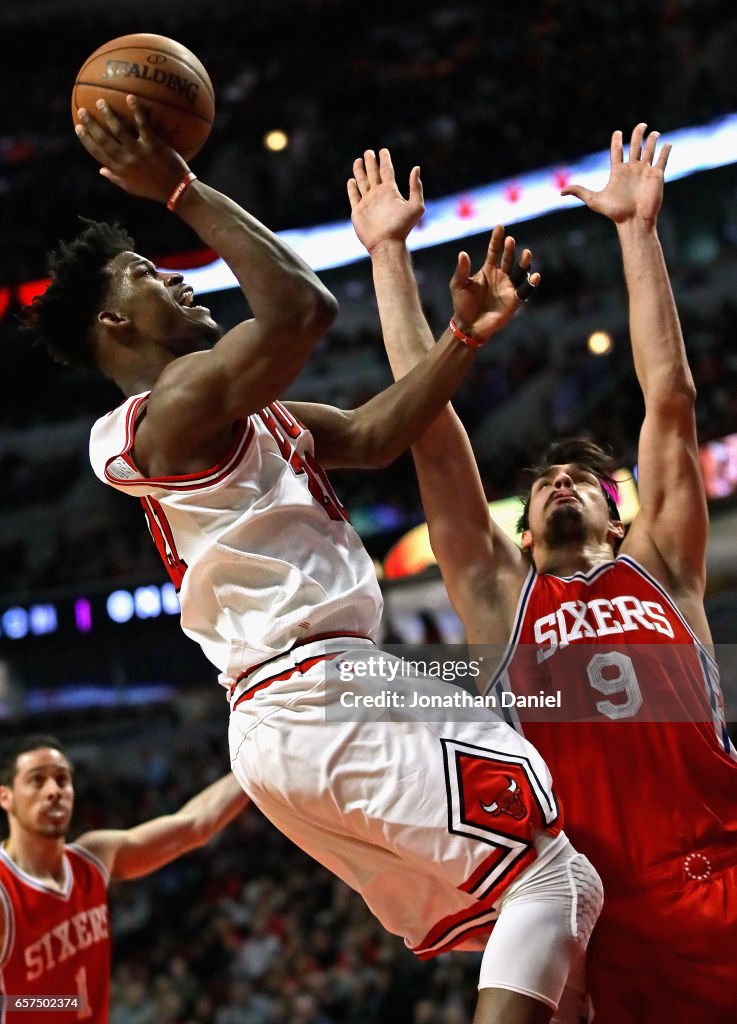 Philadelphia 76ers v Chicago Bulls