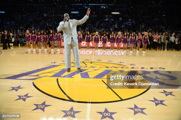 Former Los Angeles Lakers great Shaquille O'Neal thanks the Lakers fans during halftime of Minnesota Timberwolves and Los Angeles Lakers game after...
